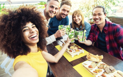 Should You Eat Brunch Outdoors? 5 Tips to Help Make It More Comfortable