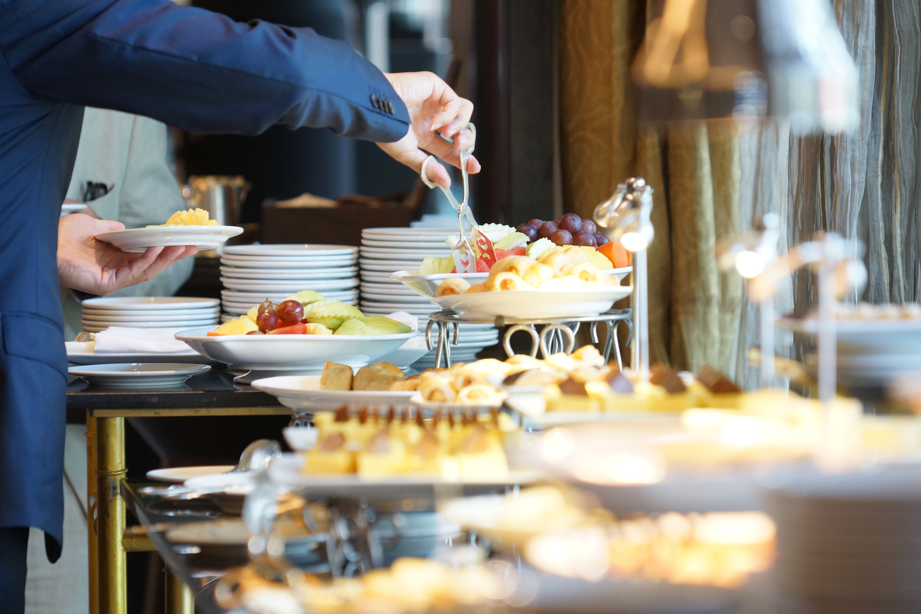 How to Plan a Catered Brunch Event - Brunch Cafe