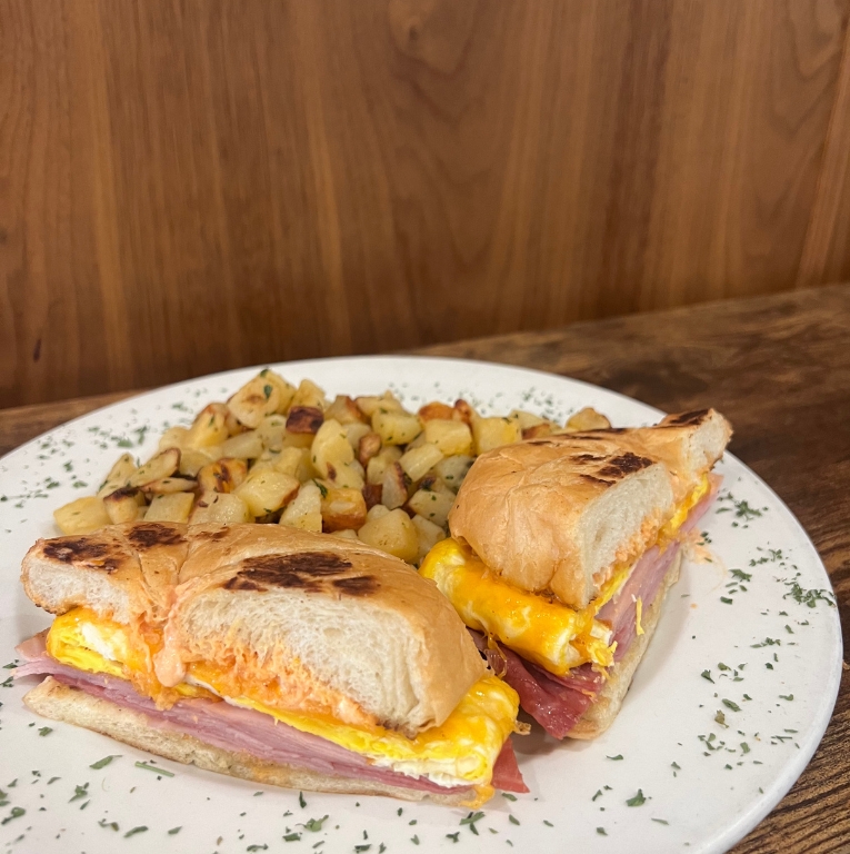 Croissant Sandwich-brunch cafe